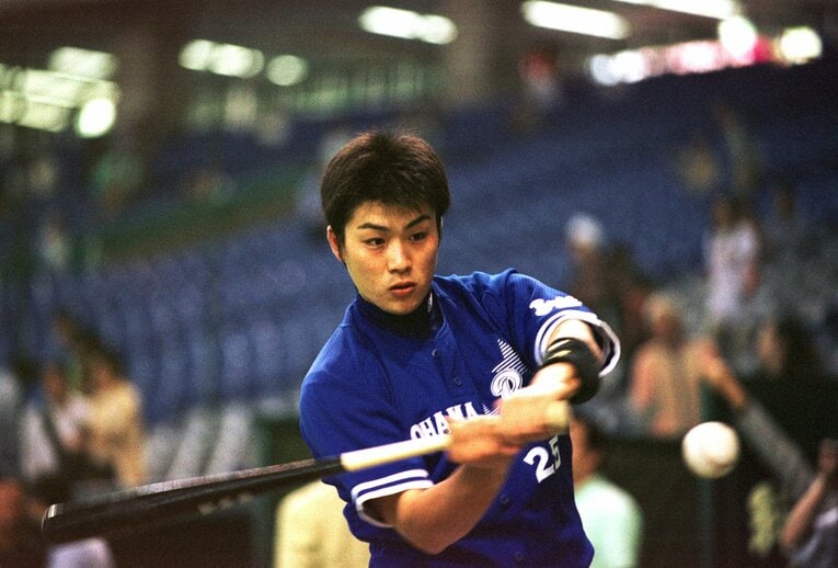 2003年、プロ１年目の村田修一　©︎BUNGEISHUNJU