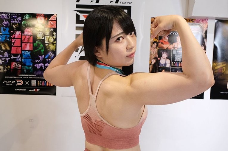 9月14日にデビュー戦を迎える、“筋肉女子YouTuber”でセクシー女優でもあるちゃんよた ／ photograph by Norihiro Hashimoto