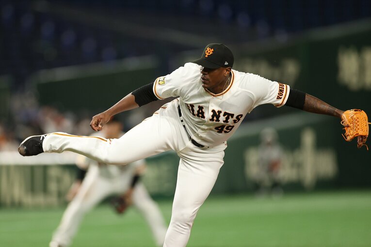 日本プロ野球で最速は巨人助っ人のチアゴ・ビエイラで166km（2021年8月13日）　©JIJI PRESS