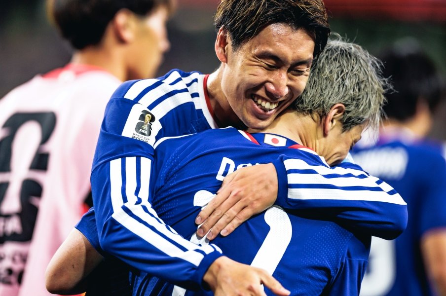 3位は伊藤洋輝、2位は堂安律…では1位は？ グループリーグ突破の“MVP”、納得の名前…本田圭佑から「ナイス！」と褒められた“全122シーン”をランキング化＜Number Web＞ photograph by Kichi Matsumoto／JMPA