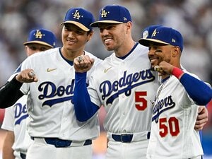 「左手の薬指以外は準備できている」大谷翔平より大声援の山本由伸、“矢田先生”に学ぶベッツ逆方向弾…ドジャース開幕3連勝、早くも王朝の風格