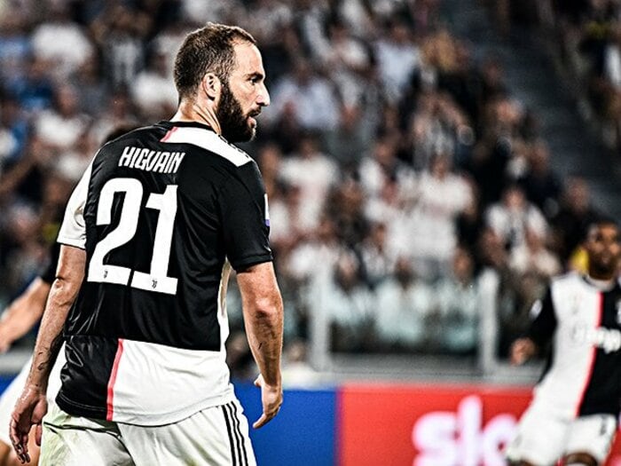 イグアインにジェコ、ディバラ……。放出要員、窓際族の逆襲が見たい。＜Number Web＞ photograph by Uniphoto Press