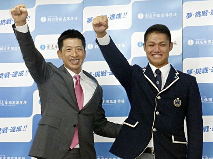 藪恵壹は阪神ドラフトをどう見た?「100」にもなれば「0」にもなる。<Number Web> photograph by Kyodo News