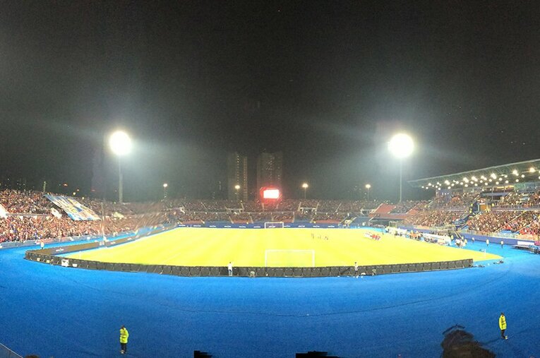 まだJリーグほどはアジアでの存在感が高くないマレーシアのプロリーグだが、サポーター達の熱さは日本に負けていない。 ／ photograph by Tetsuya Isogai