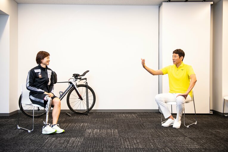 3児の父・松岡修造に“世界4位”秦由加子が語った「13歳で右足を切断した日」(4)