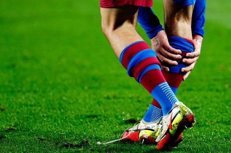 久保建英vsバルサがW杯イヤーのリーガ初戦… 年末の試合で見た「タケの身体の進化」と新星たちの奮起〈撮影者の視点〉(27)