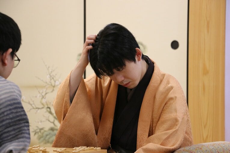 王将戦第7局の様子（写真は右に続きます）　©Shintaro Okawa