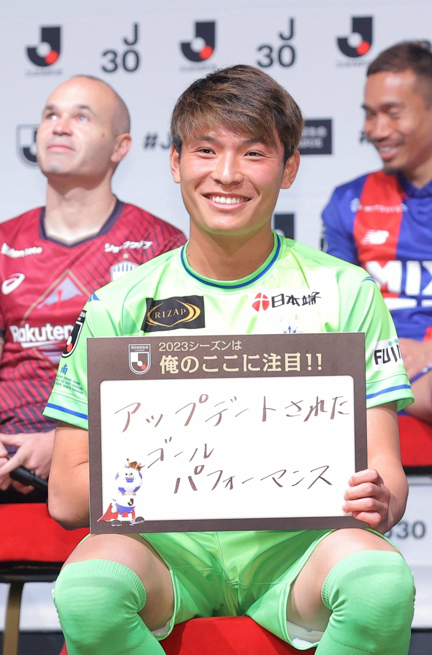 開幕前のイベントにて　©JIJI PRESS