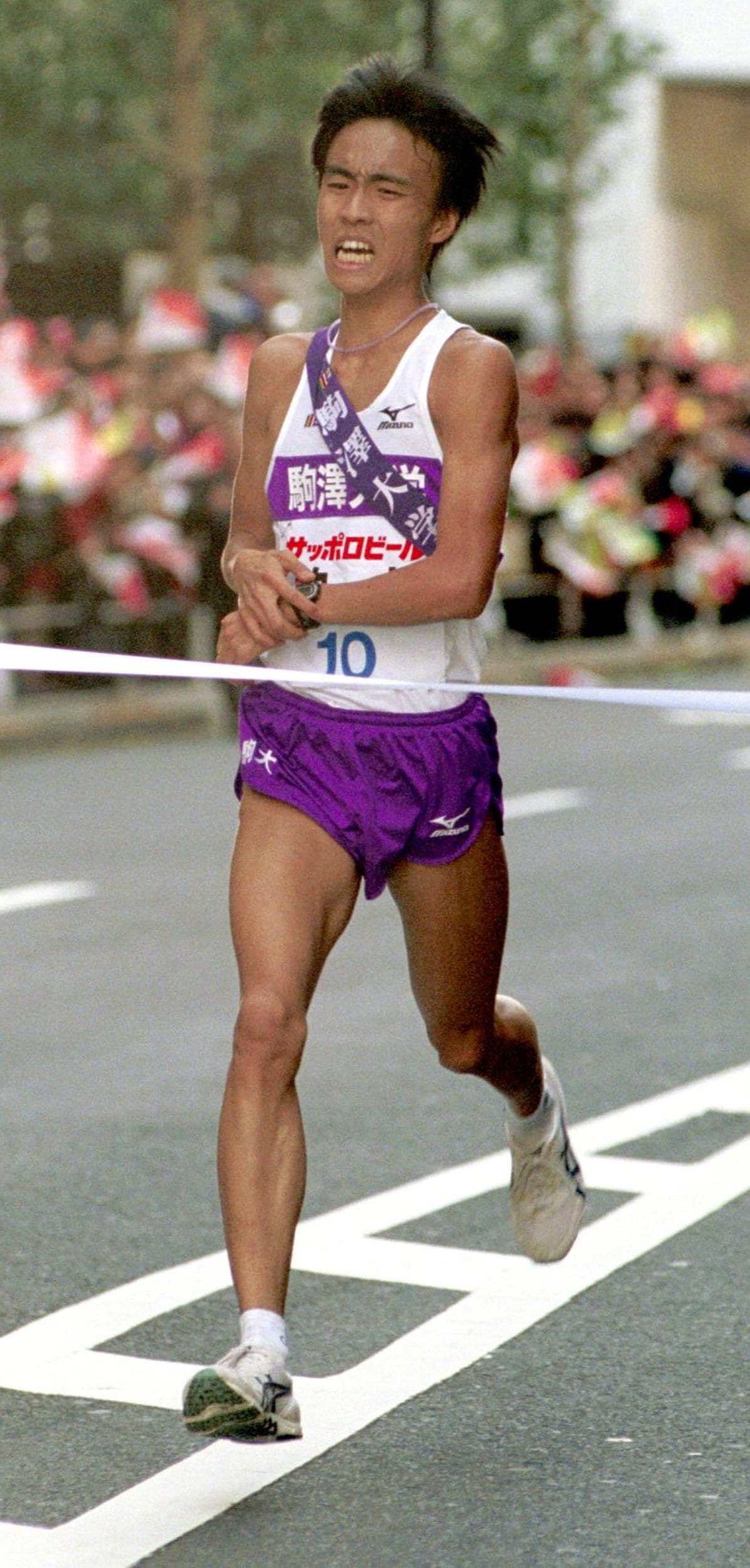 2001年の箱根で駒大のアンカーを務めた高橋桂逸　©Sankei Shimbun