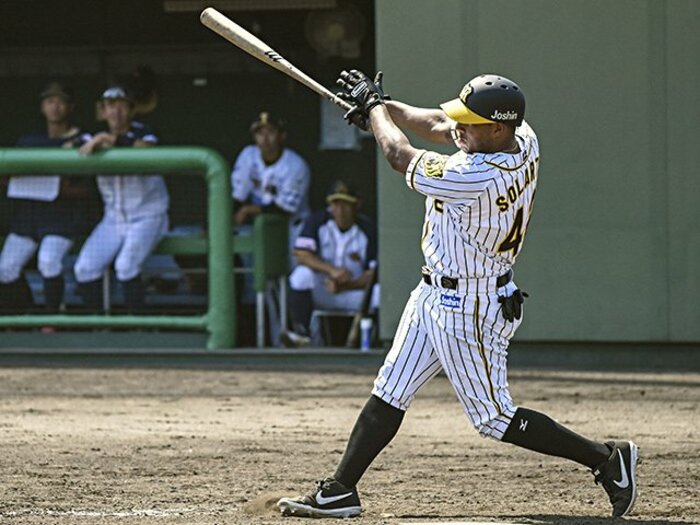 阪神の先発陣に“白星”がつかない。藪恵壹が考える不振脱却のポイント。<Number Web> photograph by Kyodo News