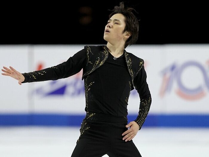 「完璧とはいかなくとも…」宇野昌磨がスケートアメリカで挑んだ“4回転5本”「23歳でも決して若くない」からこその“覚悟の演技”だった＜Number Web＞ photograph by Getty Images