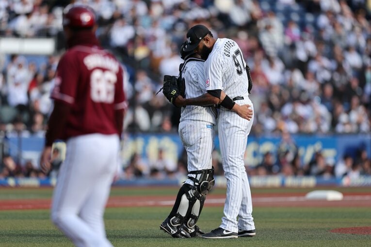 ©︎Chiba Lotte Marines