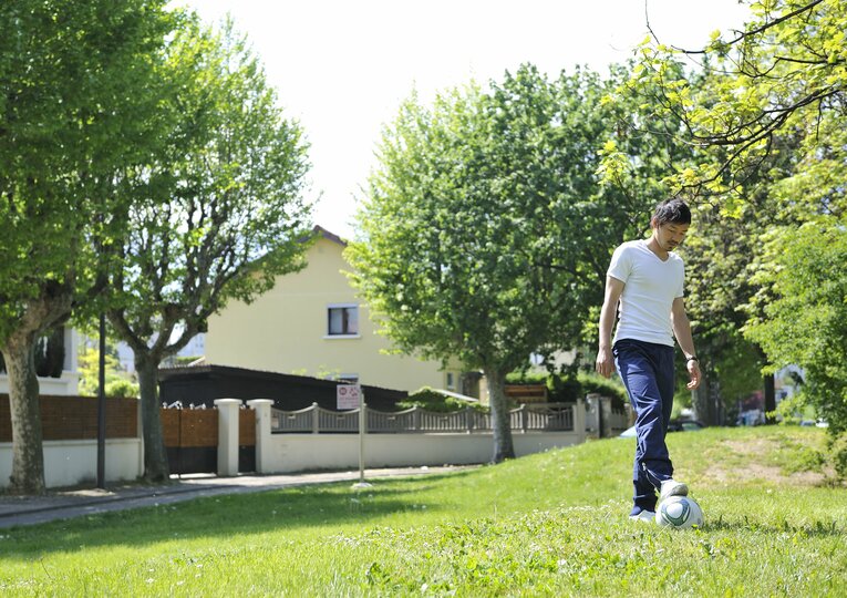 グルノーブルの街並みで　©Takuya Sugiyama