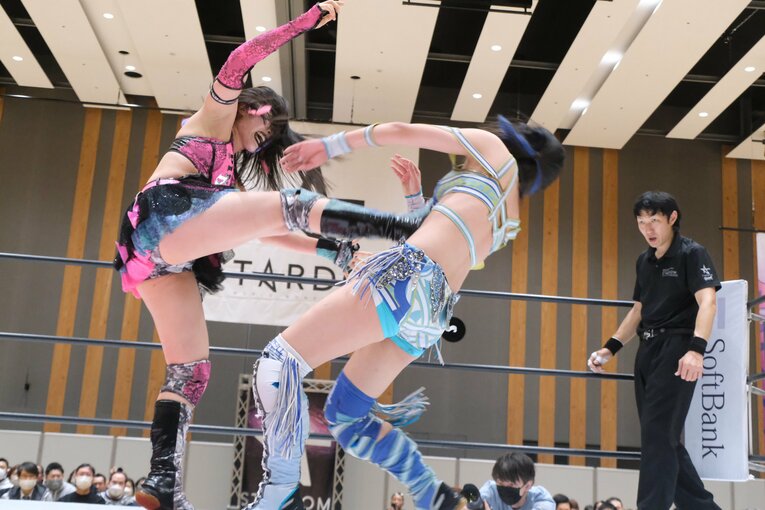 吏南vs天咲はタイトルマッチらしい激しい攻防に