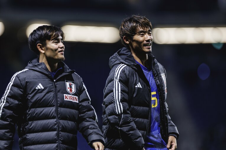 ミャンマー戦後の久保と守田　©Kiichi Matsumoto