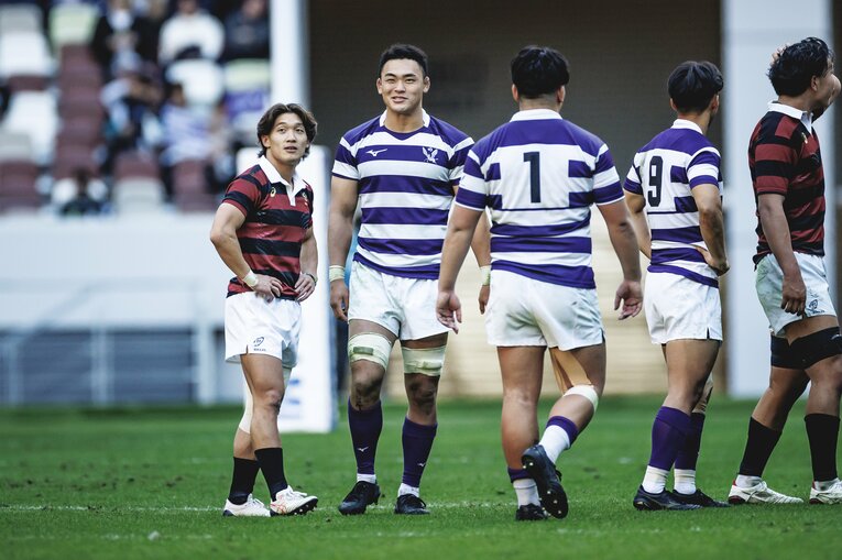 SH宮尾昌典（早大4年）、No.8木戸大士郎（4年）©︎Kiichi Matsumoto