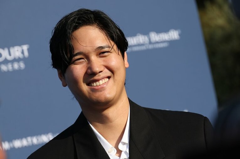 ドジャース移籍前の2023年12月、スポーツ調査会社のレポートでエンゼルスのファン数が巨人ファンの数を超えたことが明らかになった ／ photograph by Getty Images