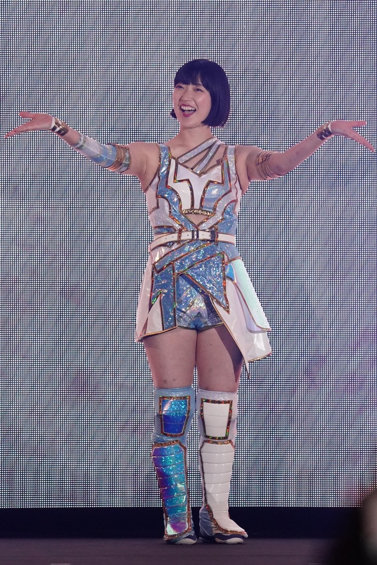 デビュー戦に臨むさくらあや　©Essei Hara