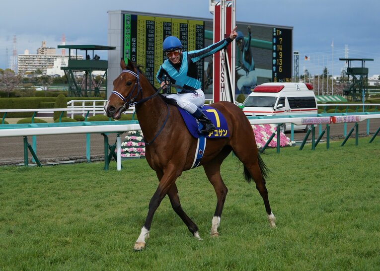 桜花賞を勝ったアユサン。アイムユアーズの教訓が活きていると手塚師は語るⒸSatoshi Hiramatsu