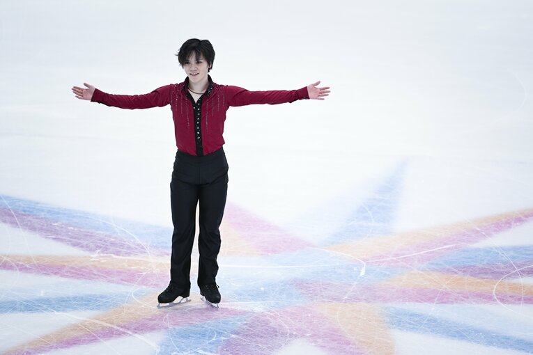 「昌磨のマジックを見せて！」世界王者・宇野昌磨を奮起させたランビエル・コーチの激励…300点超えに「スーパーエキサイティング」(22)