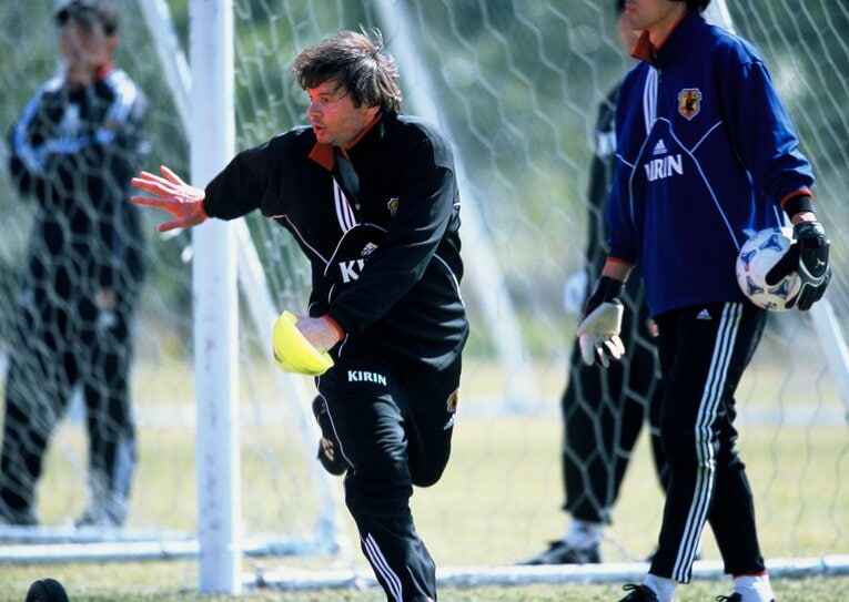 日本代表監督時代のフィリップ・トルシエ　©Sports Graphic Number