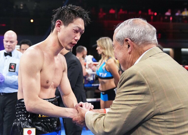 中谷正義はロマチェンコにどう敗れたか “右目が腫れていかにも苦しかった”試合にも大きな価値があったワケ(4)