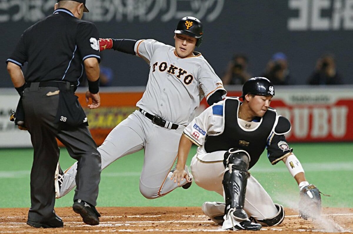 松井秀喜vs 高橋由伸の構図で 岡本和真と大城卓三を見る原監督の策 4 4 プロ野球 Number Web ナンバー