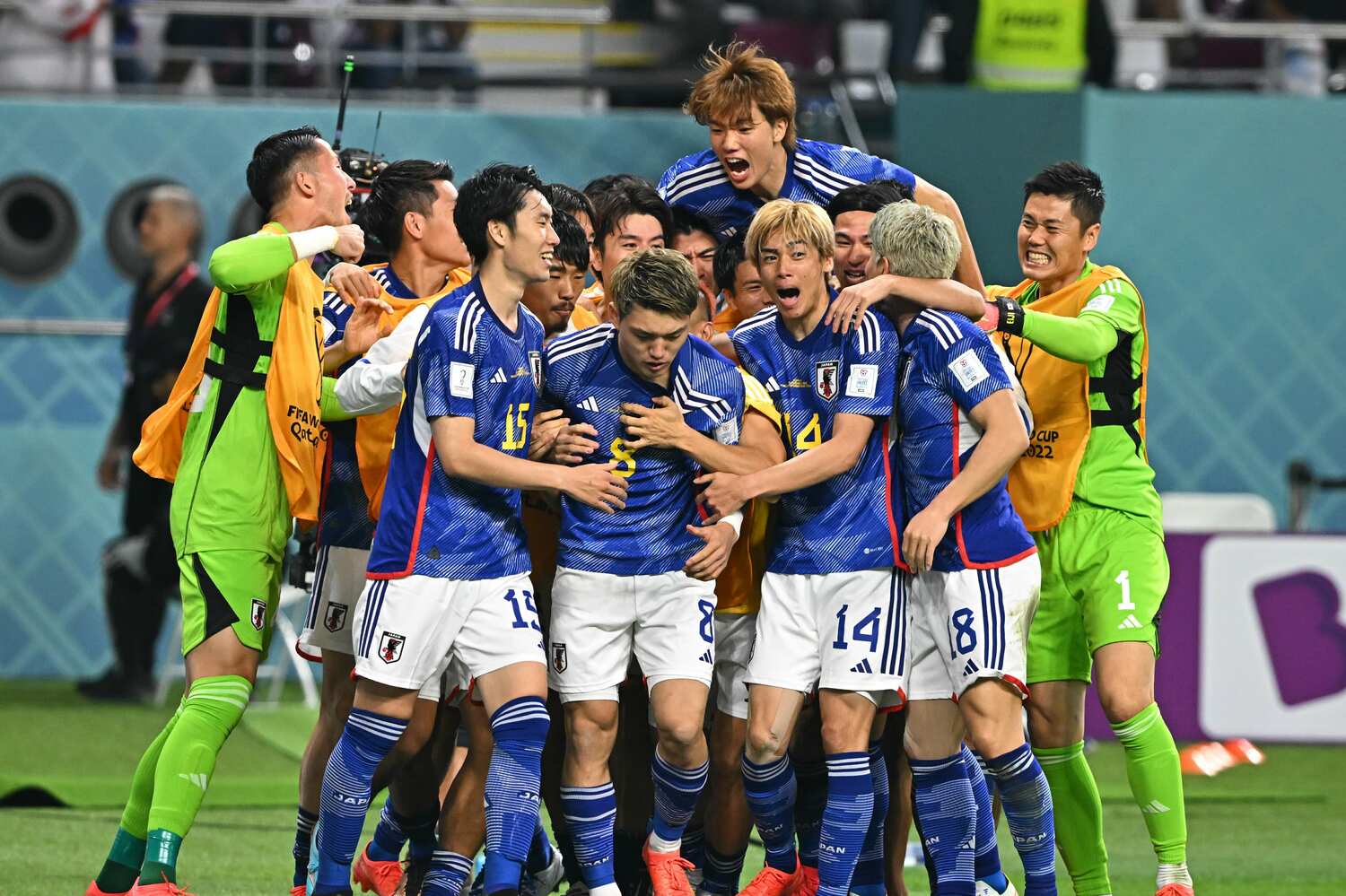 日本も沸き立った堂安のゴール　©Takuya Kaneko/JMPA