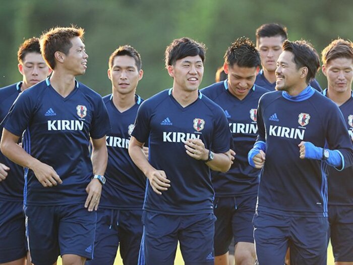 五輪までにU-23に必要な3つのこと。全てのカギは、遠藤航が握っている。＜Number Web＞ photograph by AFLO