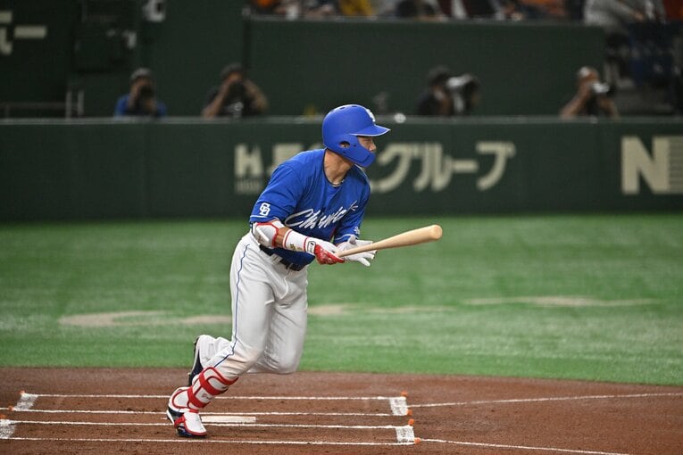 プロ3年目の12年から12年連続で100安打以上をマークしてきた大島　©︎Hideki Sugiyama