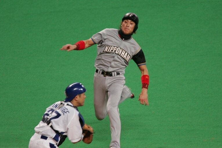 2006年の日本シリーズ第2戦に出場した新庄剛志　©Hideki Sugiyama