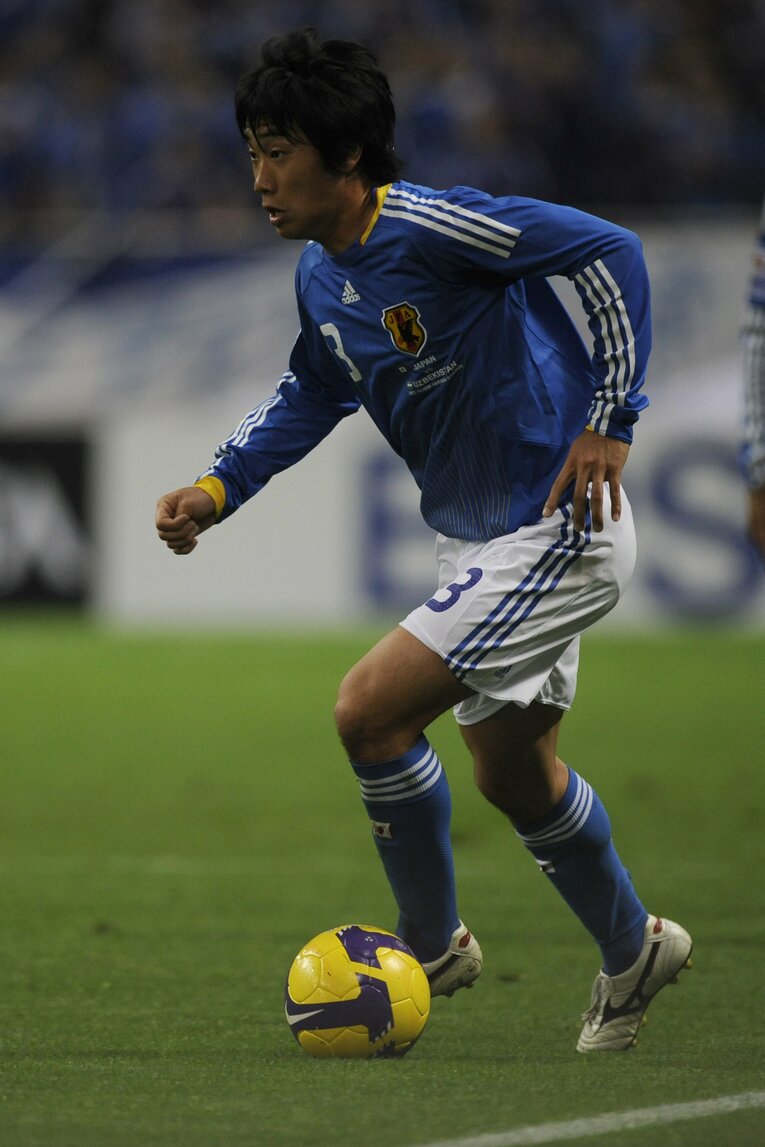 南アフリカW杯予選時の香川（※クリック、スワイプするとドルトムント時代の好プレーや香川のこれまでがご覧になれます）　©Takuya Sugiyama