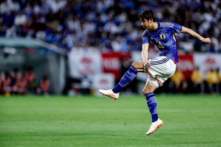 ペルー戦、伊藤洋輝のミドル弾（3／3枚）　©Kiichi Matsumoto