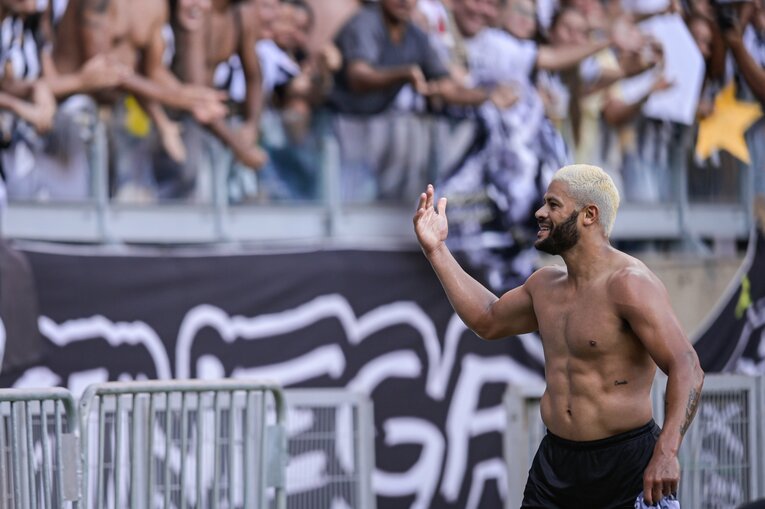 2021年のフッキ。金髪になったことも　©Getty Images