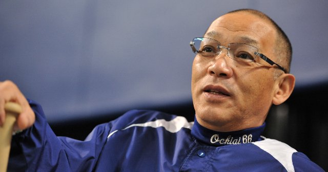 首位ヤクルトとの決戦直前に退任発表、それでも2011年落合中日が