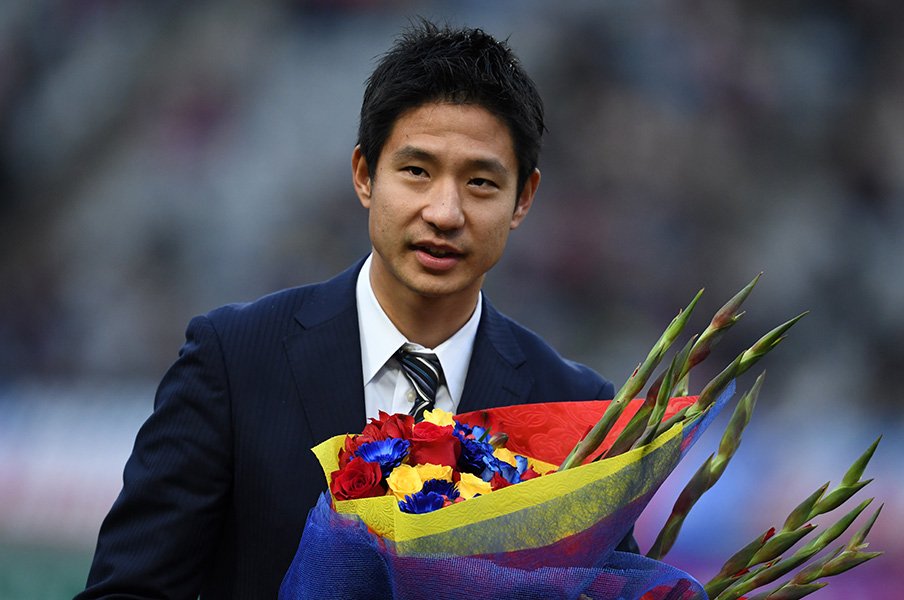 平山相太の愛されすぎ“怪物伝説”。マック禁止、看板キック、投げキス。<Number Web> photograph by Getty Images