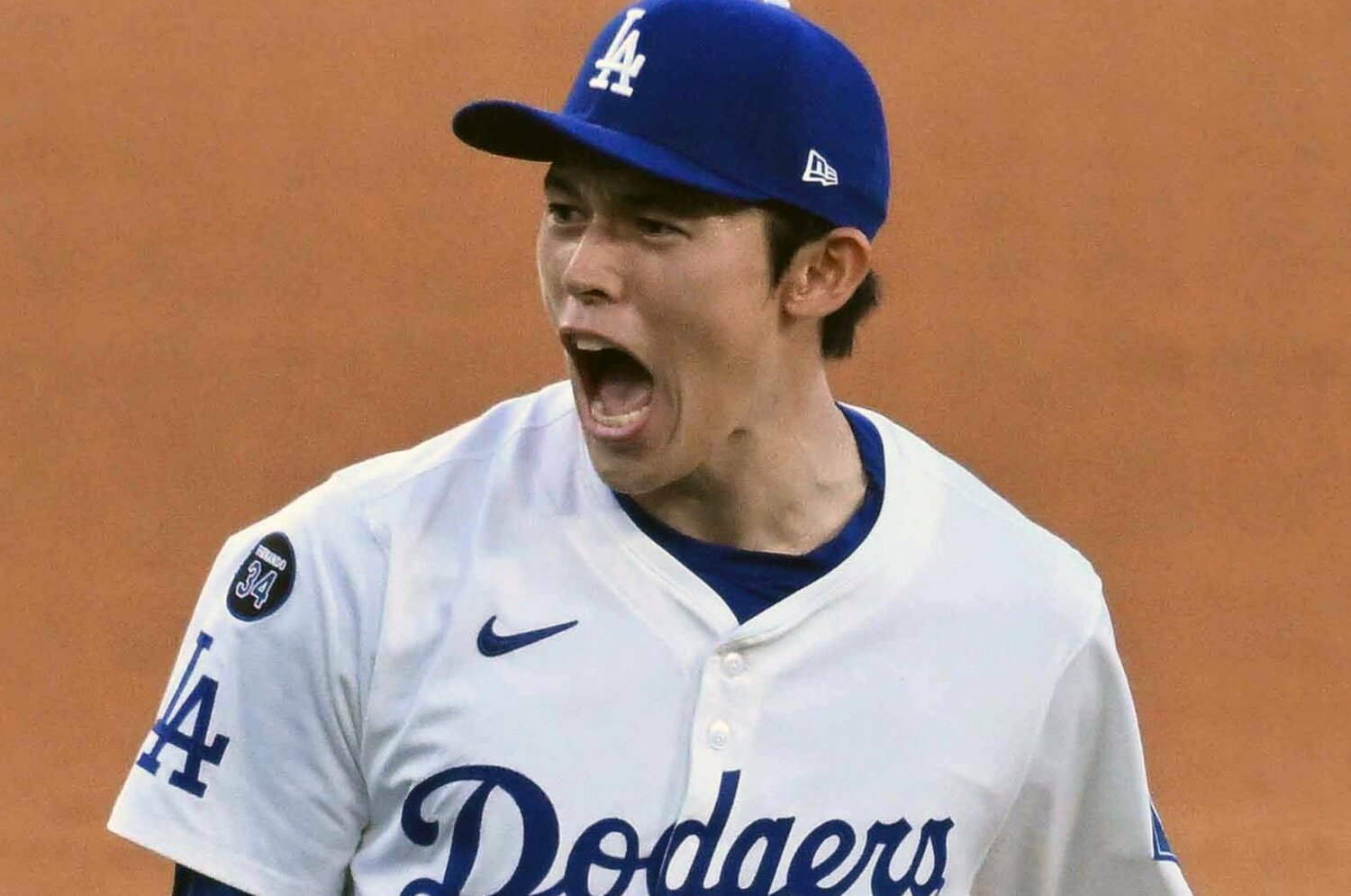 「ササキはまさに“興味深いシーズン”だ」米老舗メディア編集長が語る「守護神・佐々木朗希」覚醒のワケ…日米メディア報の“決定的な違い”とは？＜Number Web＞ photograph by JIJI PRESS