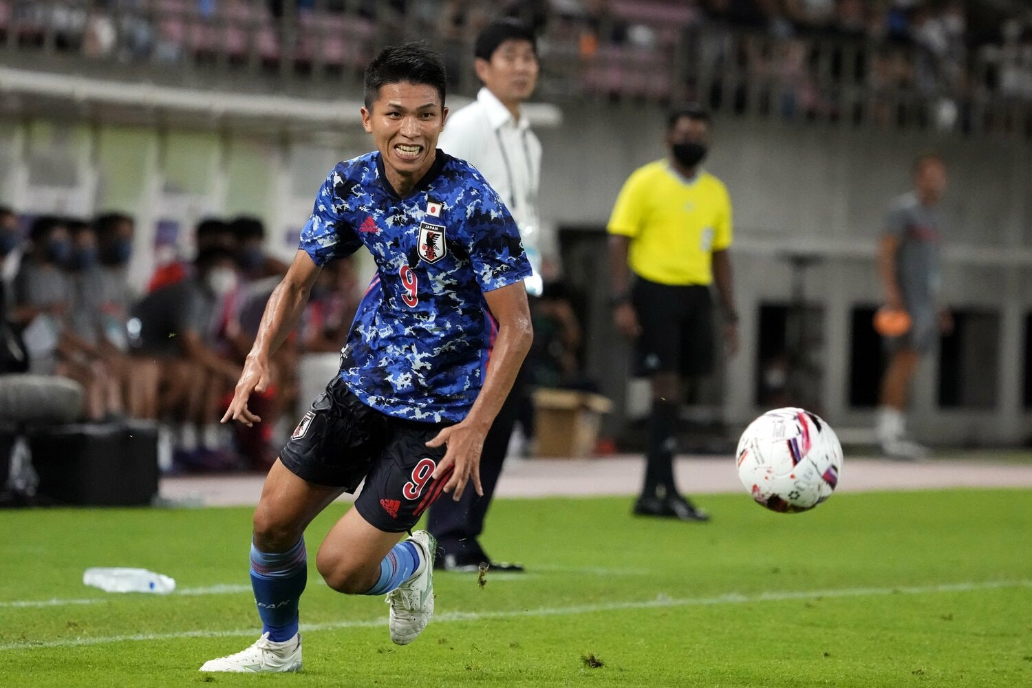 西村拓真は香港戦で2ゴールをあげ、韓国戦でも多くのチャンスに絡んだ　©Getty Images