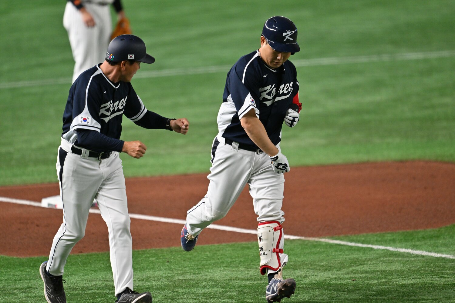 先制ツーランで韓国優位に進むかと思われたが…　©Naoya Sanuki