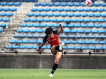 大学ラグビー界の下克上に挑む者たち。~対抗戦の名門&強豪を打ち倒せ~<Number Web> photograph by Nobuhiko Otomo