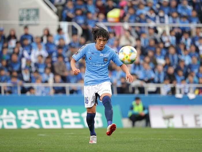 中村俊輔、横浜FCでの試行錯誤。理想と現実の間で戦い続けた5カ月。<Number Web> photograph by J.LEAGUE