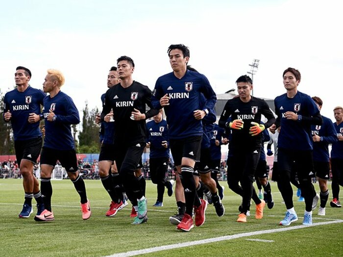 西野監督が甦らせた「当事者意識」。選手を大人扱いすることの効果は。＜Number Web＞ photograph by Getty Images