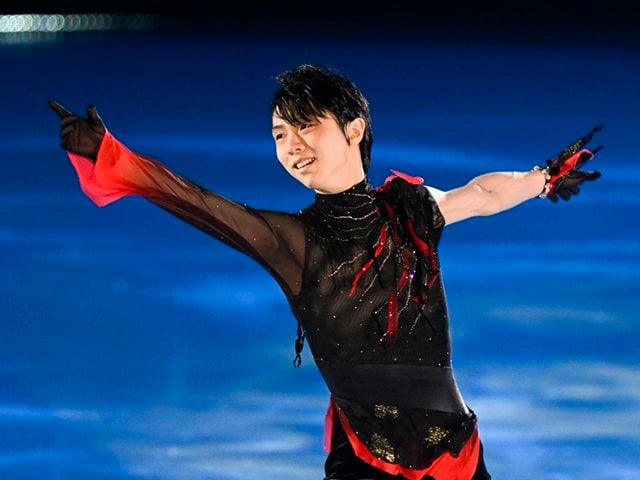 羽生結弦は涙を浮かべていた…アイスショー八戸公演で見せた“魂と