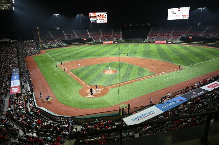 本拠地のエスタディオ・アルフレド・アルプ・エル　©Ryu Voelkel