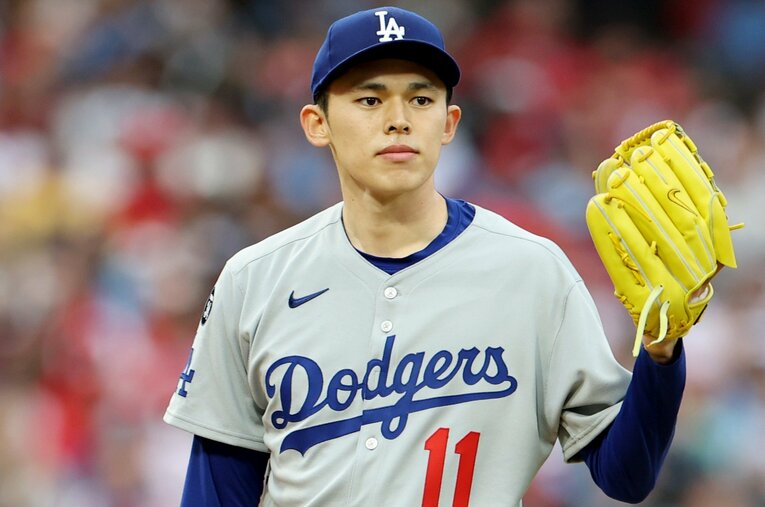 ドジャース佐々木朗希（23歳）。3度目の先発登板となったフィリーズ戦、5回途中まで1失点と好投した ／ photograph by Getty Images