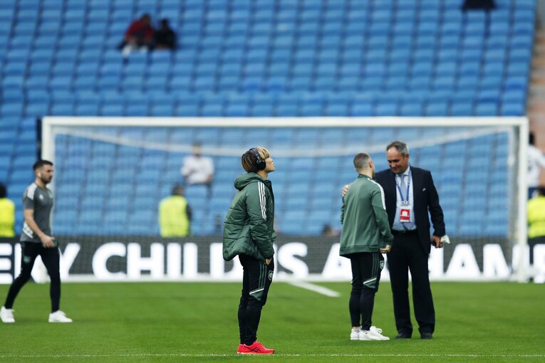 「キヨウゴ、マエダ、レオみんな…」W杯選出の前田大然、落選も古橋亨梧＆旗手怜央がレアル戦で奮闘… 少年サポとカメラマンが語った“愛”(5)