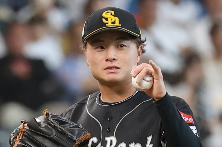 ソフトバンクのプロ3年目、前田純。高校はベンチ外、ドラフト育成10位指名から、いかに出世したのか ／ photograph by Sankei Shimbun