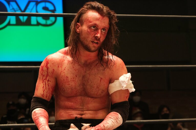 「デスマッチ・イズ・マイライフ」妻の急死を乗り越えた“クレイジー・キッド”竹田誠志の決意「蛍光灯やカミソリで傷つけ…でもそれが生きがい」(84)