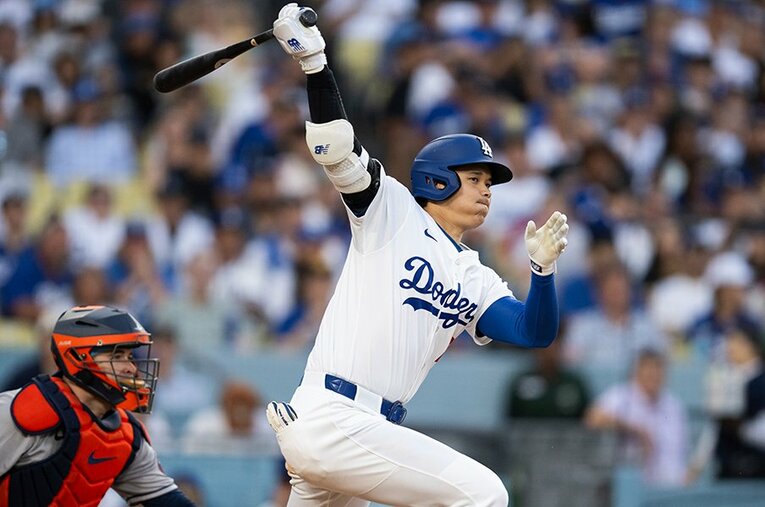 二刀流復活の道を着々と歩む大谷翔平。“ドジャースファンから嫌われた”強豪球団の相手選手も舌を巻く ／ photograph by AP/AFLO