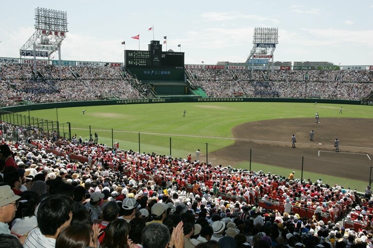 2005年夏の甲子園、決勝の様子。駒大苫小牧が京都外大西を下し、全国制覇　©Hideki Sugiyama